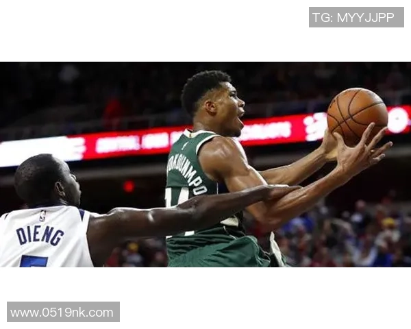 詹姆斯在足球场上的激情与荣耀：从篮球巨星到足球爱好者的转变之旅